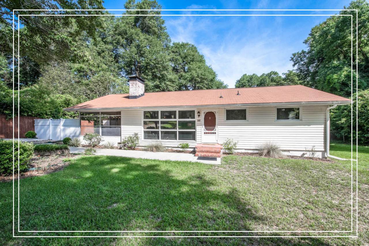 22 Erskine Lane - Photo 1