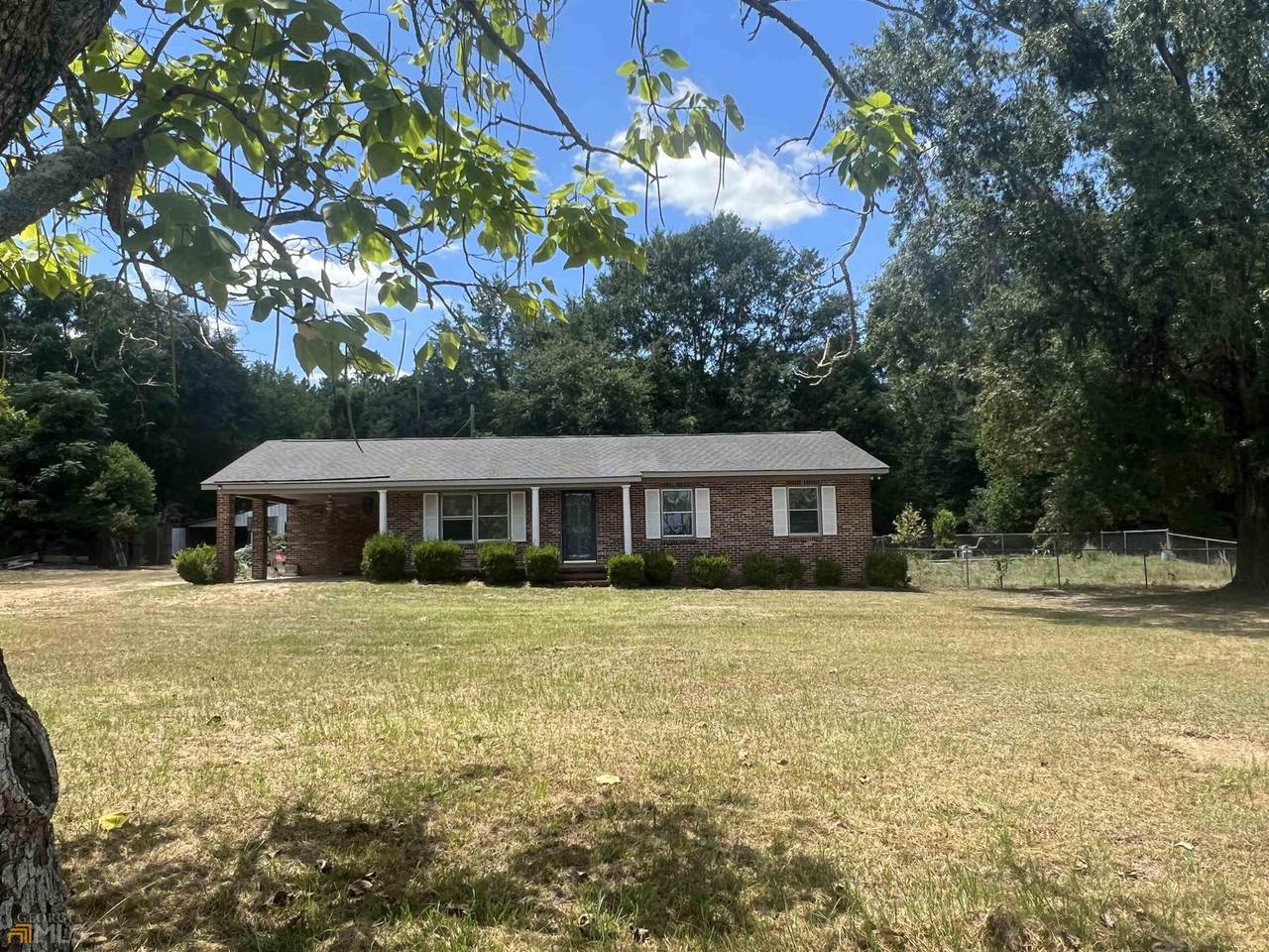 1677 Hwy 25 - Photo 1