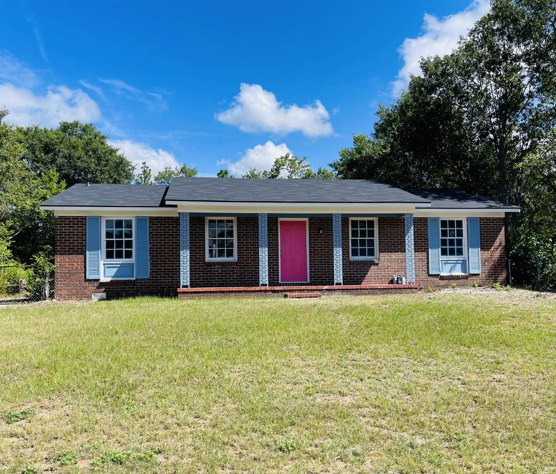 2831 Vernon Drive - Photo 1