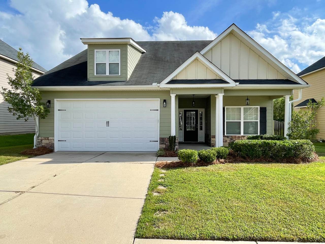 8780 Crenshaw Drive - Photo 1