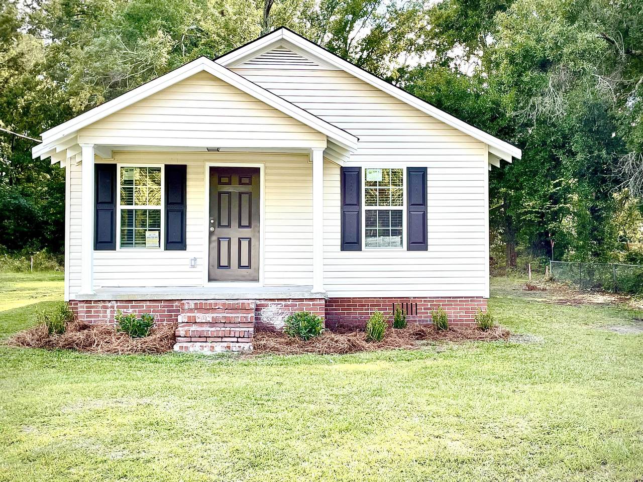 507 Ellington Ave. Avenue - Photo 1