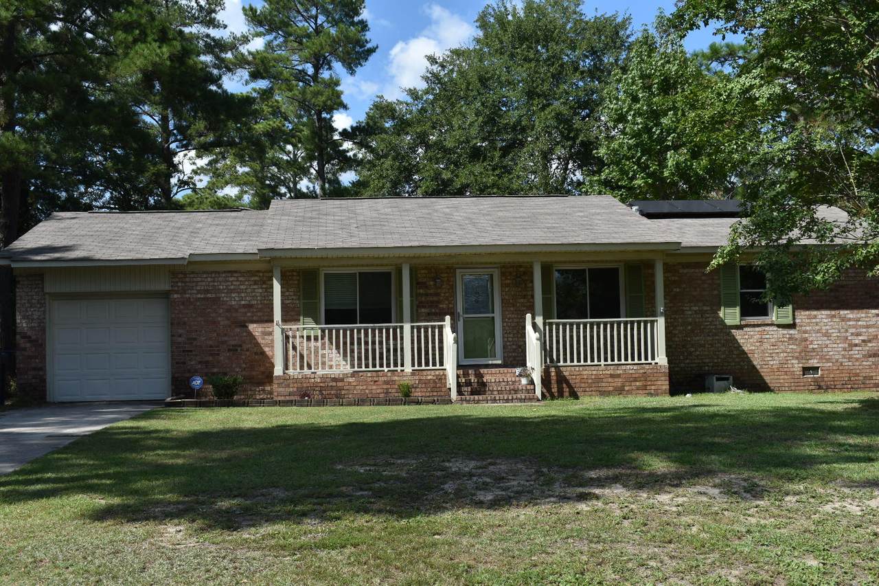 3351 Ravenwood Drive - Photo 1