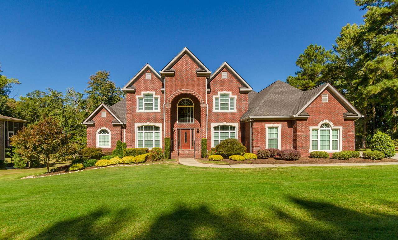 4325 Southern Pines Dr Drive - Photo 1