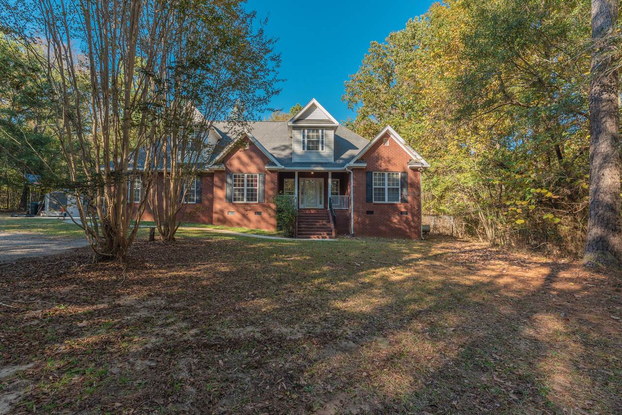 6865 Hinton Woods Drive Drive - Photo 1