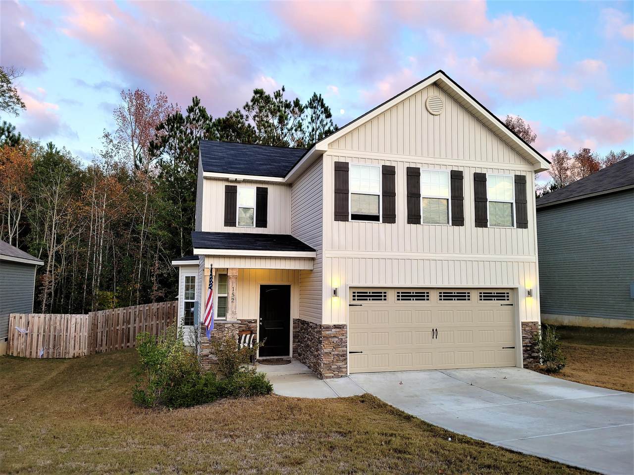 152 Oliver Hardy Court - Photo 1