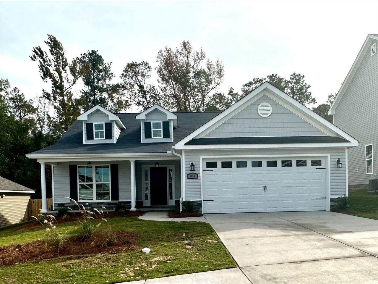 811 Goodale Drive - Photo 1