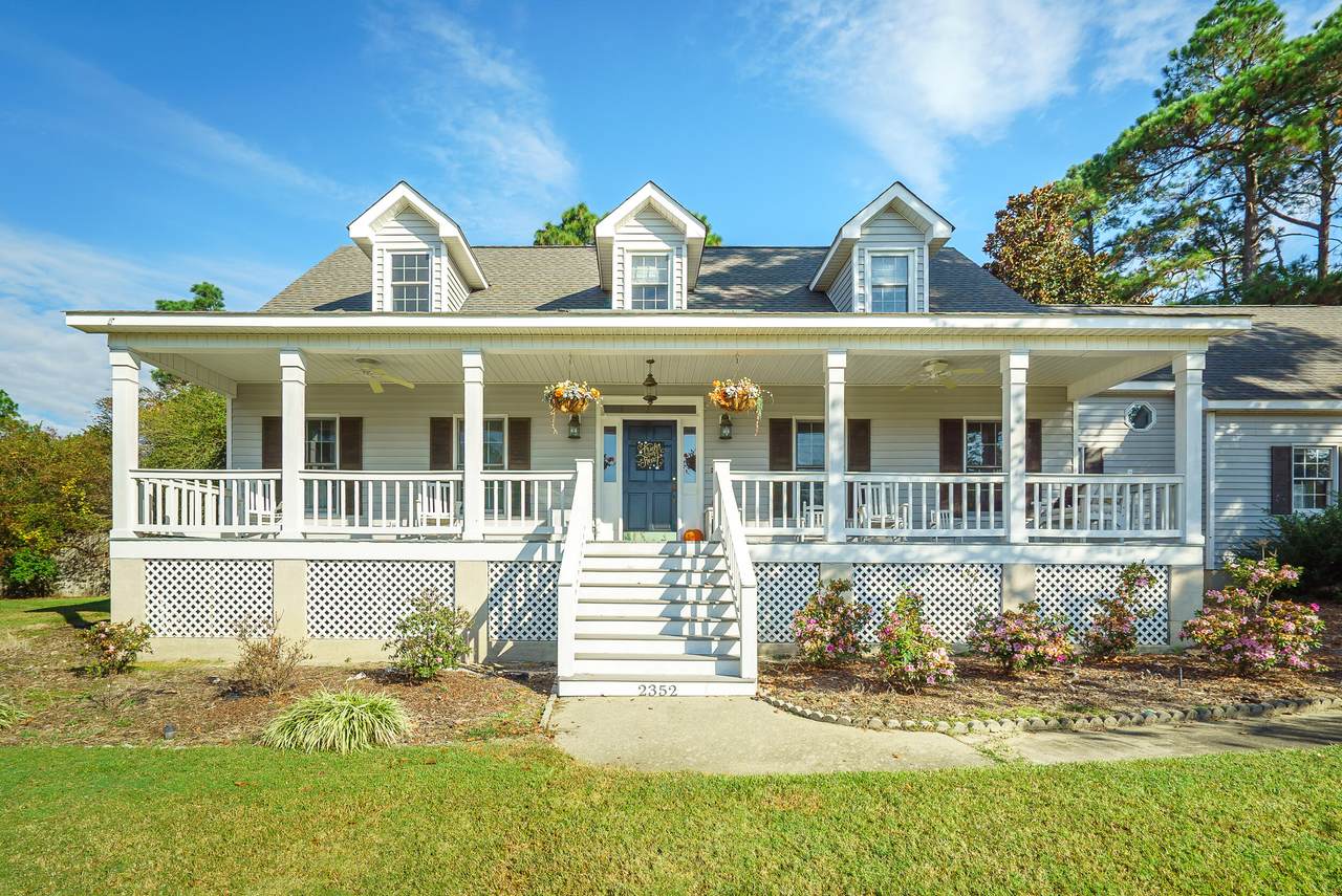 2352 Beaver Creek Lane - Photo 1