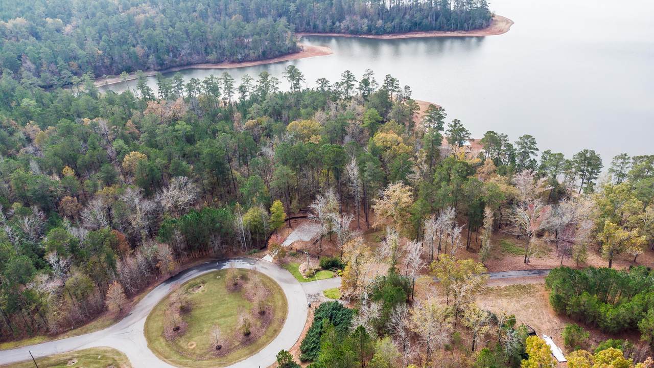 1561 Treasure Cove - Photo 1