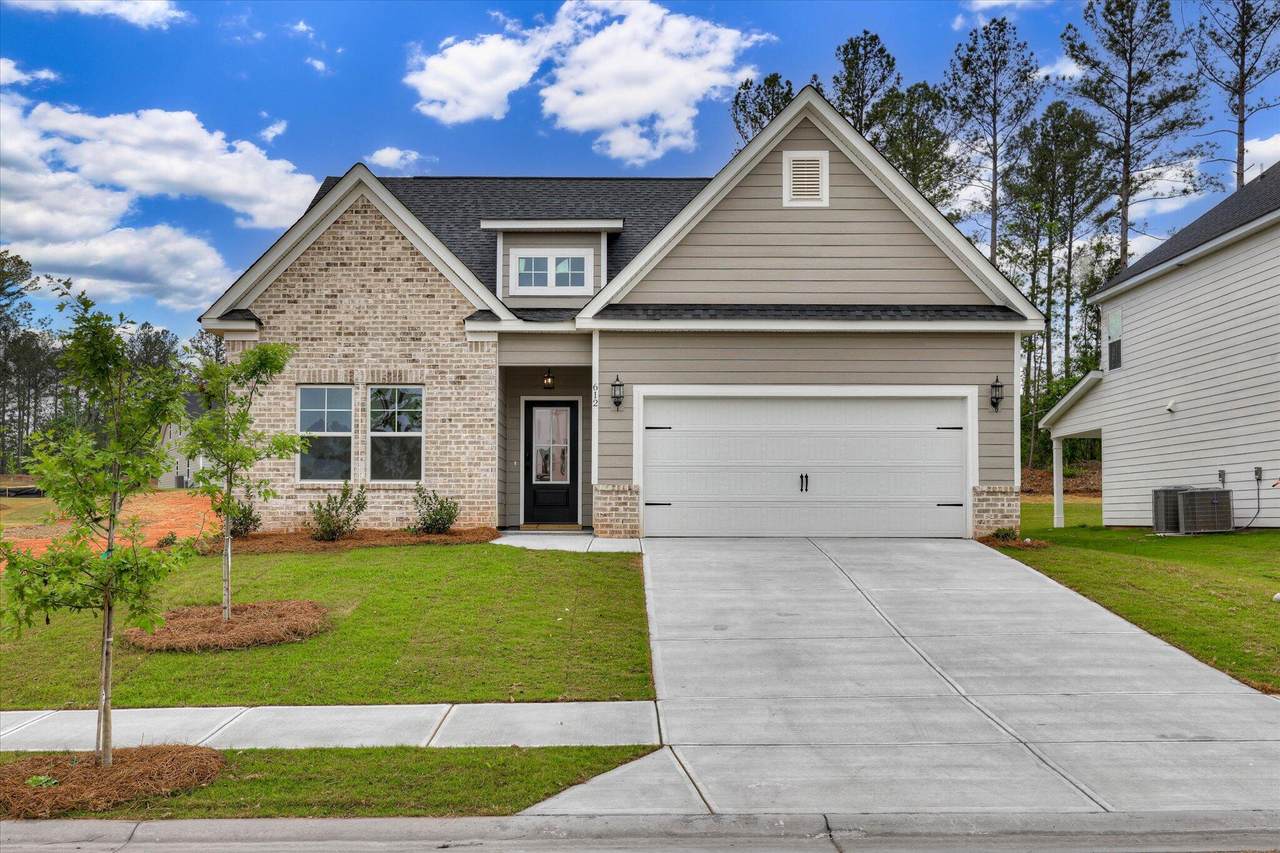 612 Grosbeak Lane - Photo 1