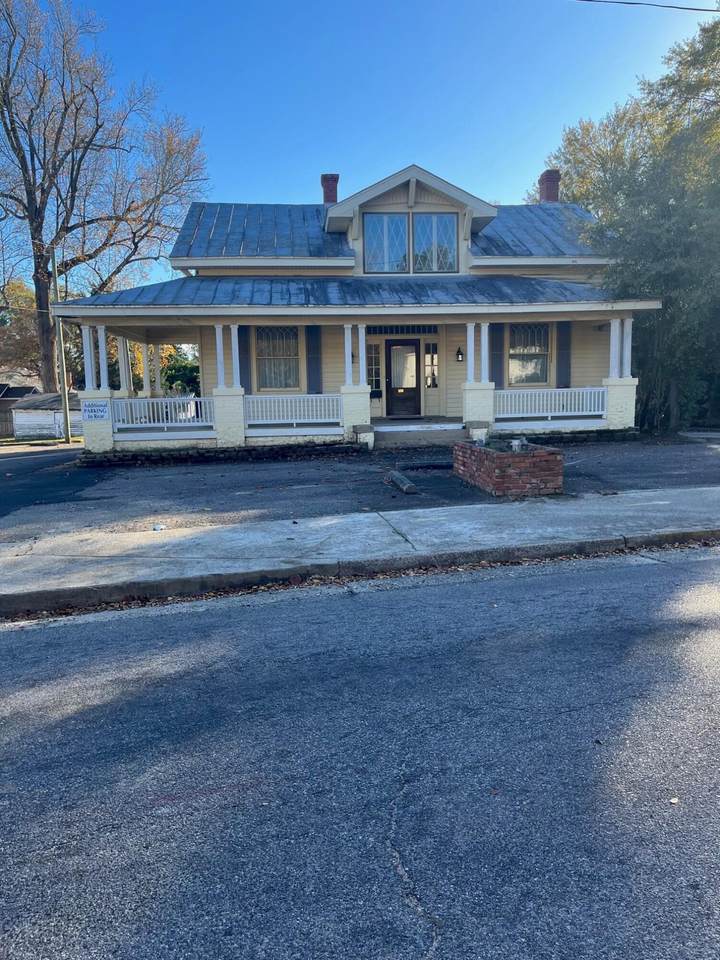 2610 Central Avenue - Photo 1