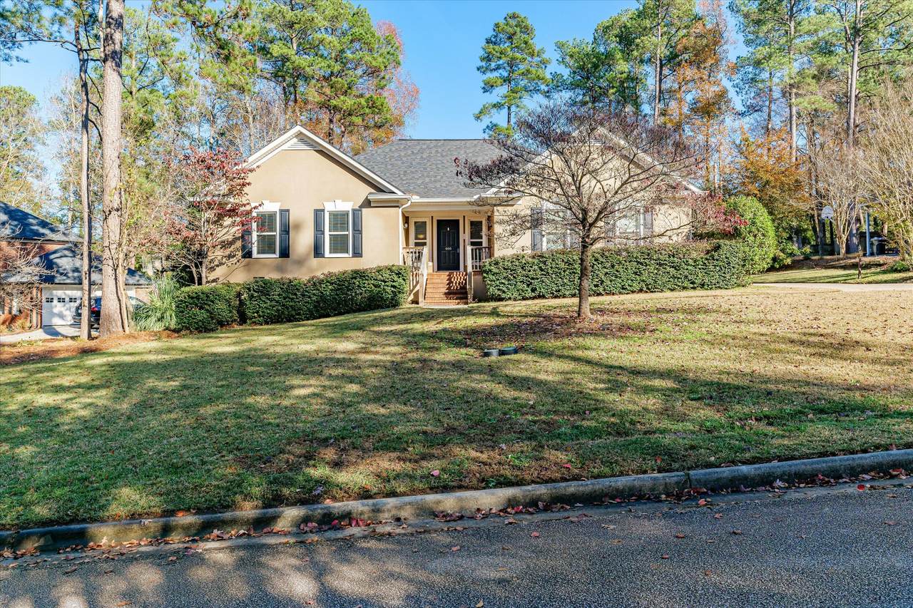 466 Cambridge Way - Photo 1