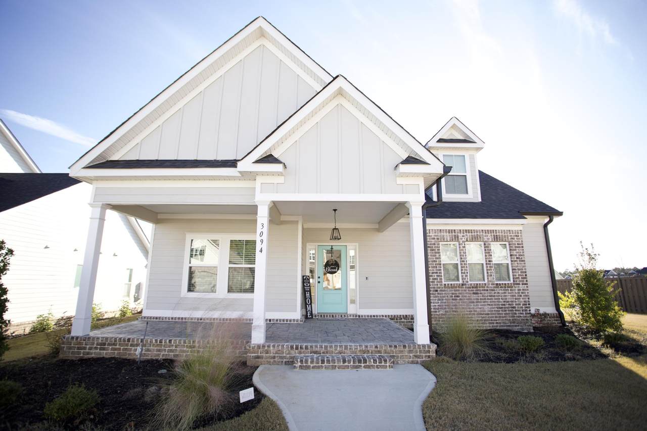 3094 Rosewood Drive - Photo 1