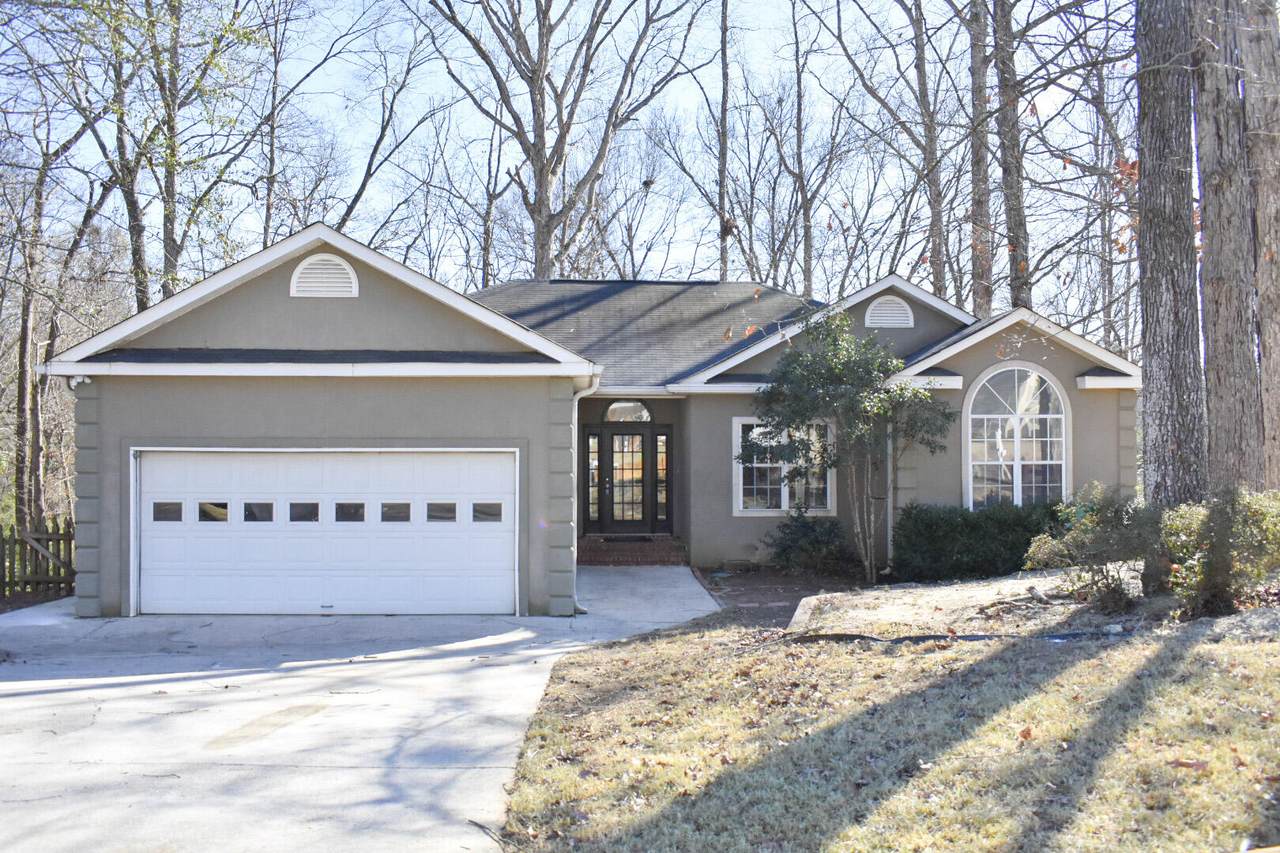 502 Oak Chase Drive - Photo 1