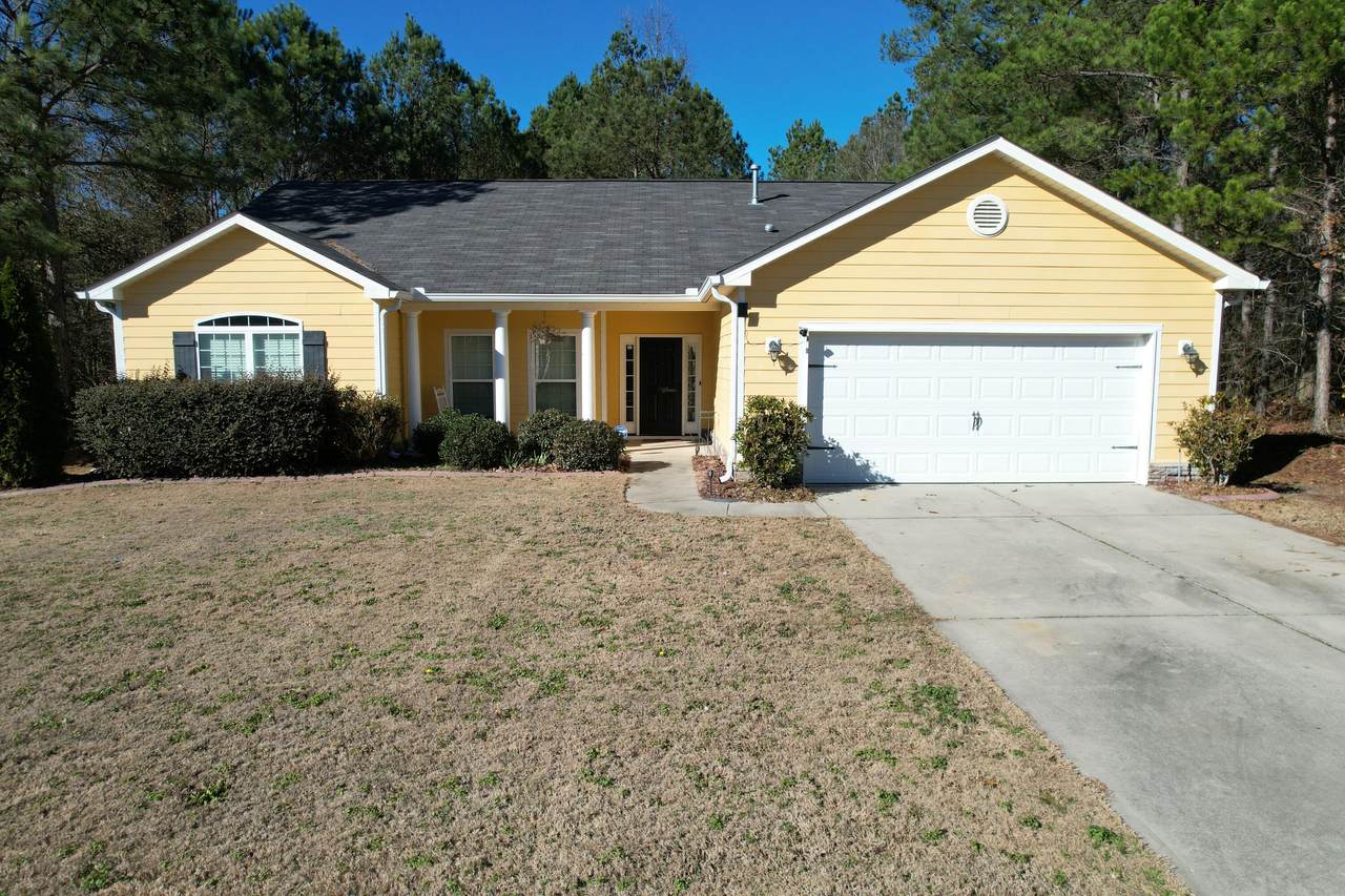 300 Foxchase Circle - Photo 1