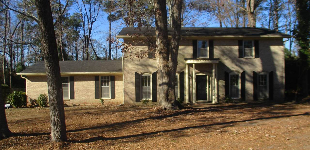 3621 Bermuda Circle - Photo 1