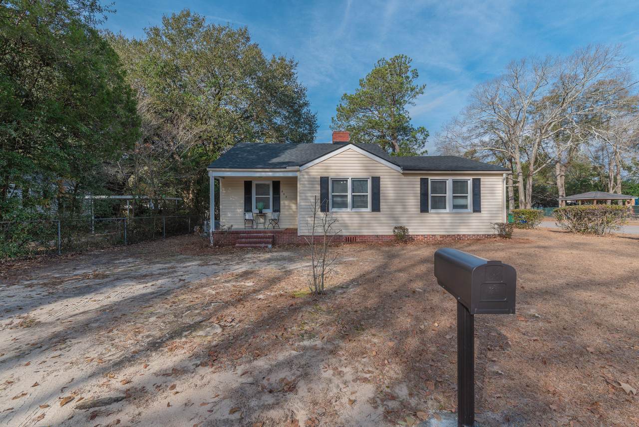 305 Boundary Avenue - Photo 1