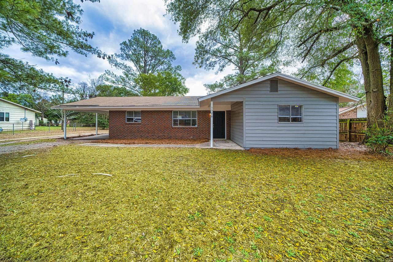 3526 Redd Drive - Photo 1