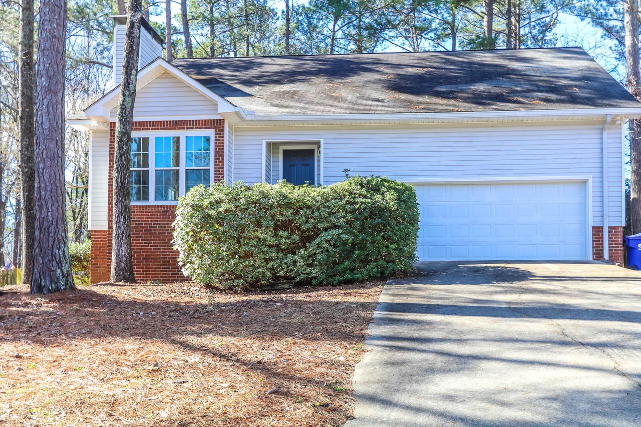 4690 Red Leaf Way - Photo 1