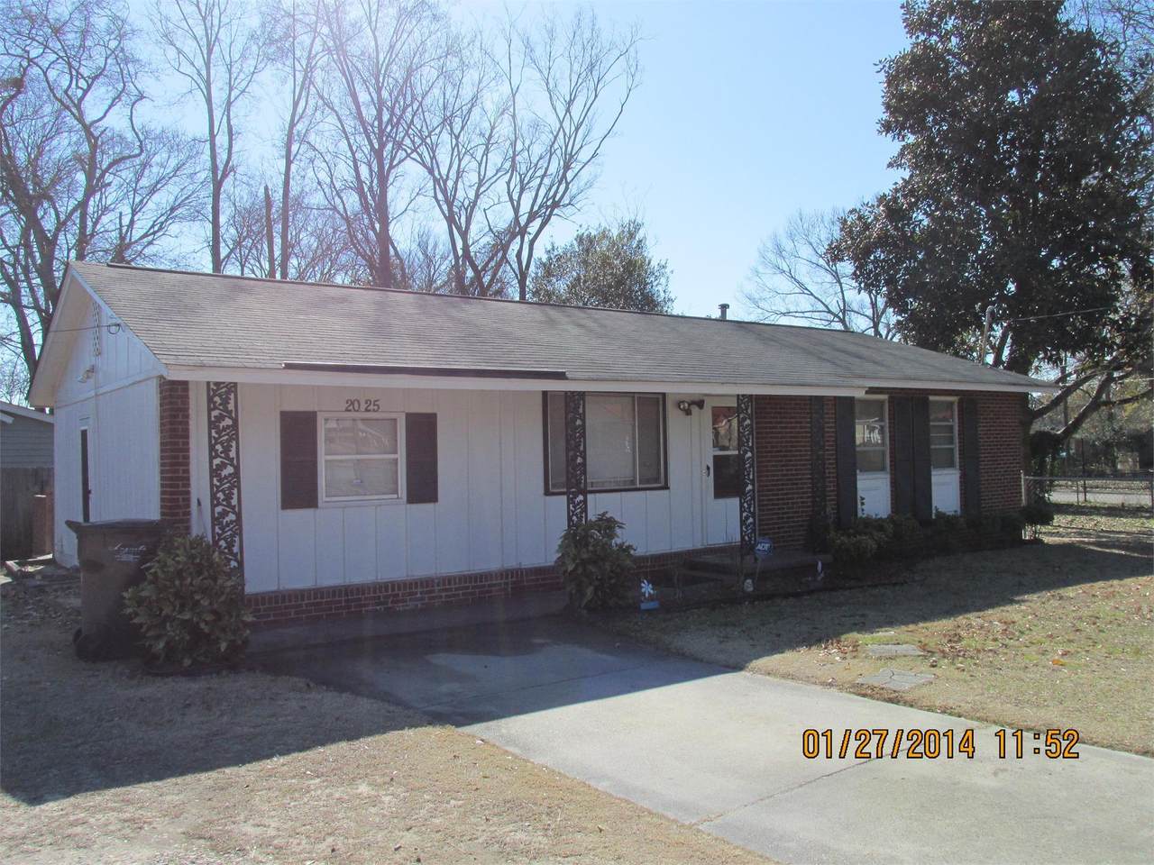 2025 Fernwood Circle - Photo 1