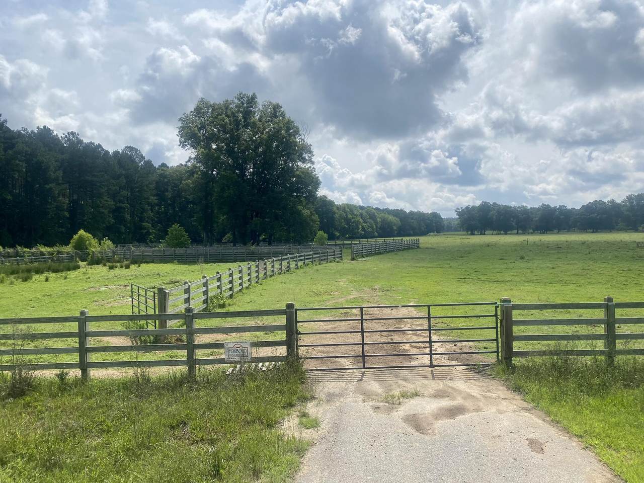 0000 Hwy 171 - Photo 1