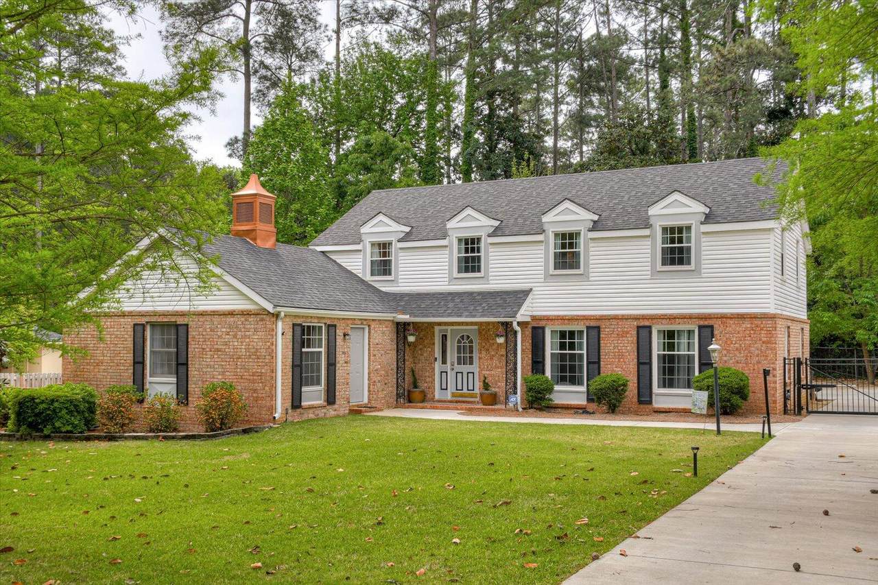 415 Scotts Way - Photo 1