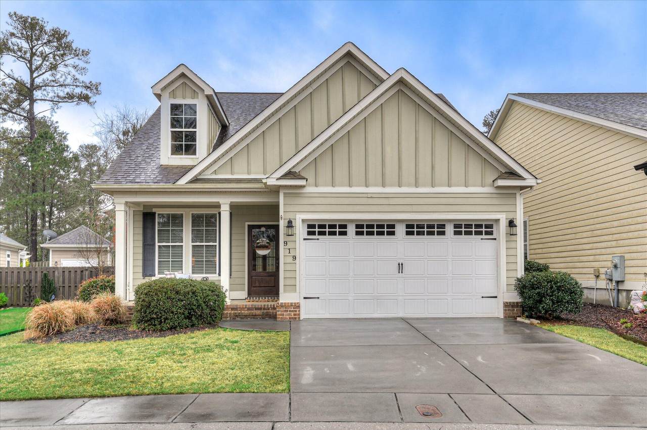 919 Pennington Way - Photo 1