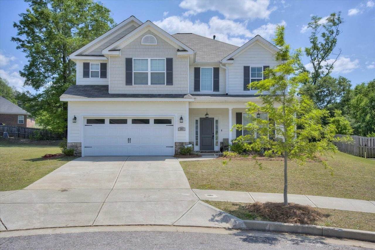 203 Preston Court - Photo 1
