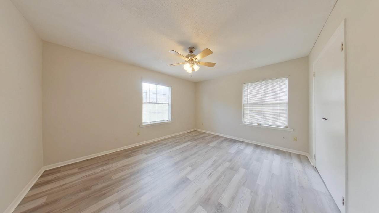 640 Fairview Drive - Photo 1