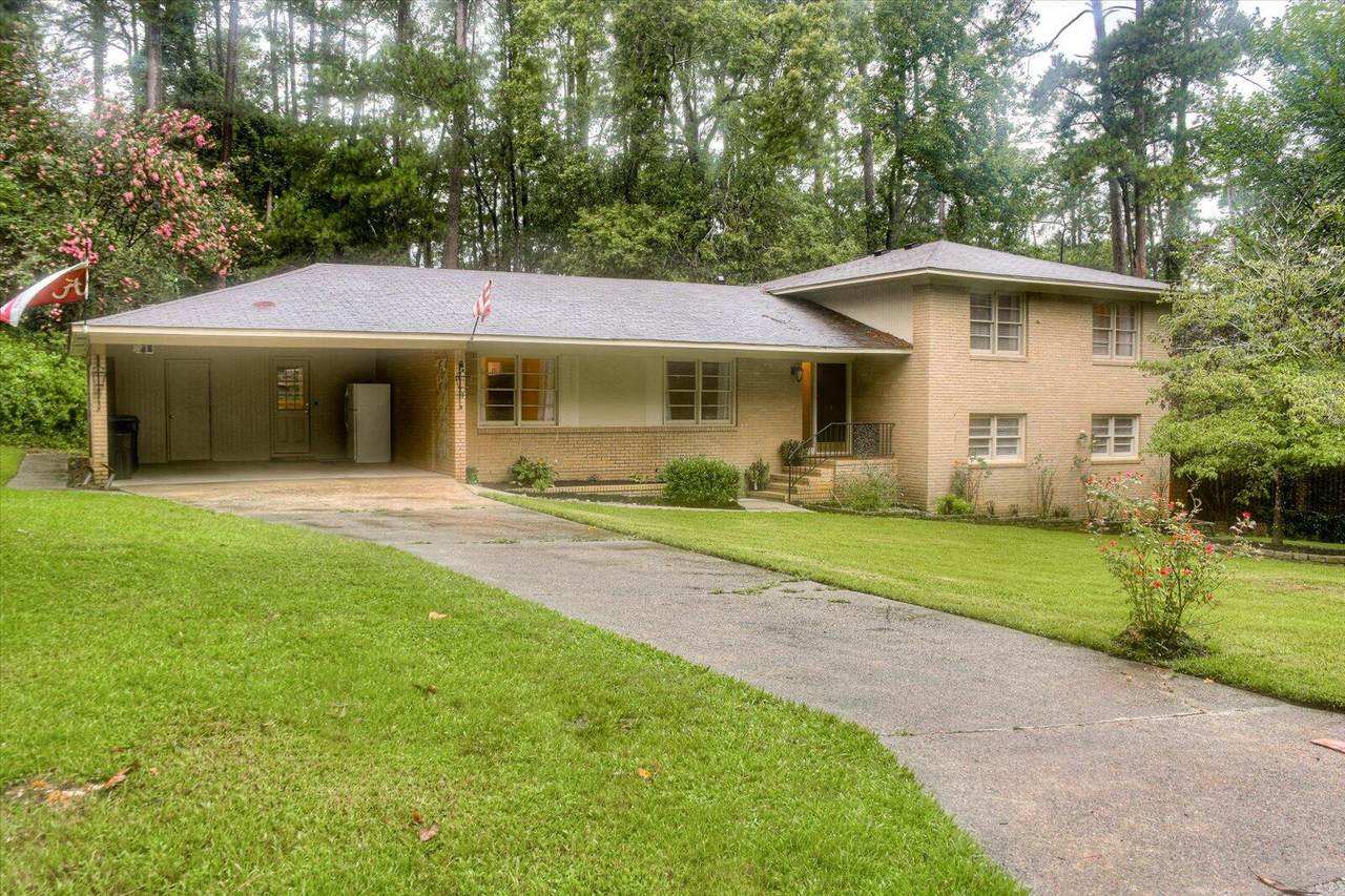 629A Canterbury Drive - Photo 1