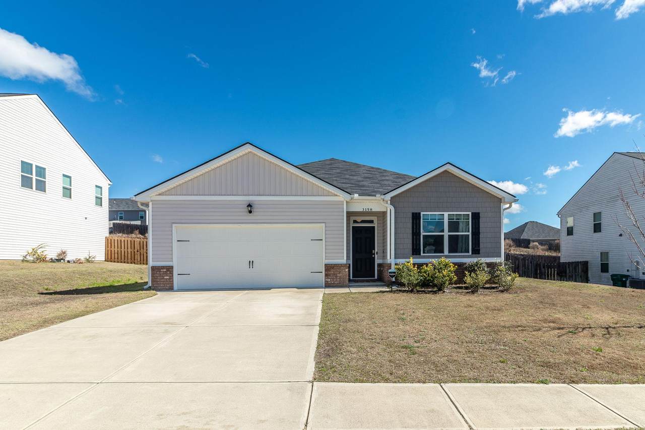 3158 Carmine Avenue - Photo 1
