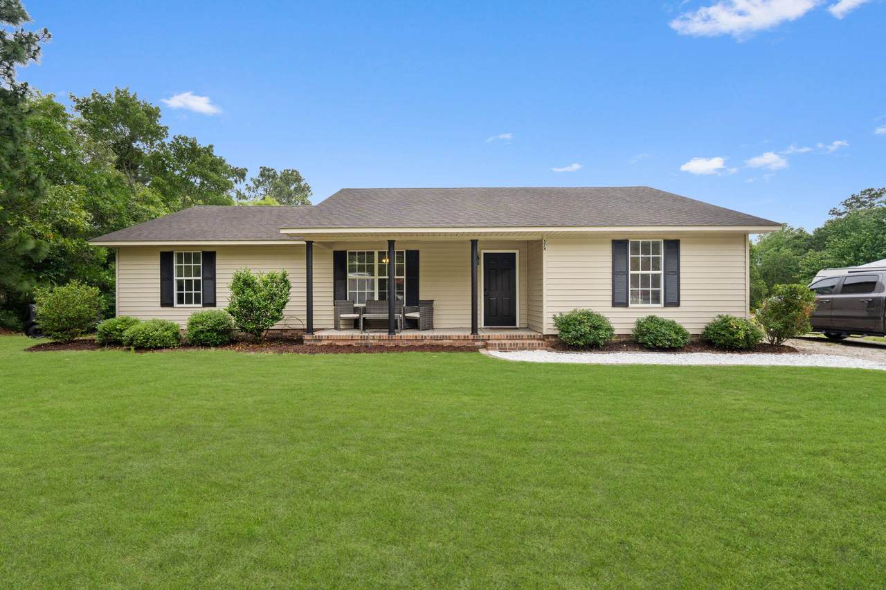 578 May Royal Drive - Photo 1