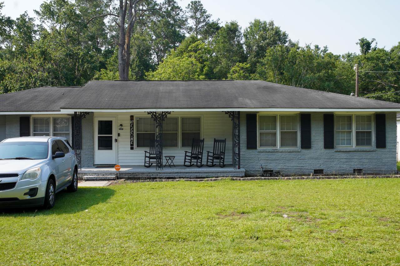1838 Phinizy Road - Photo 1