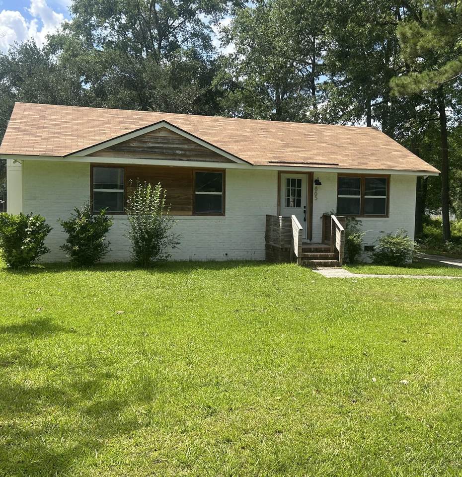 865 Clements Street - Photo 1