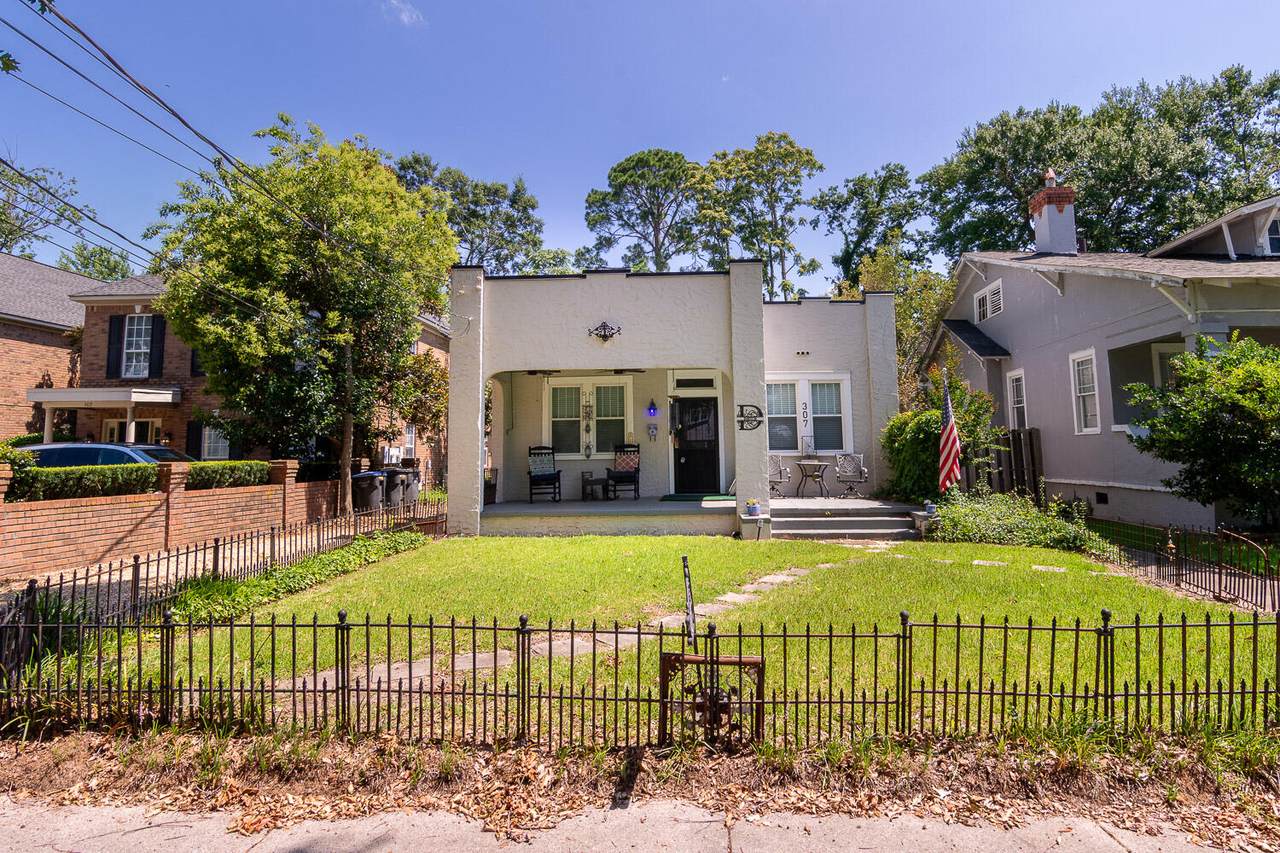 307 Broad Street - Photo 1