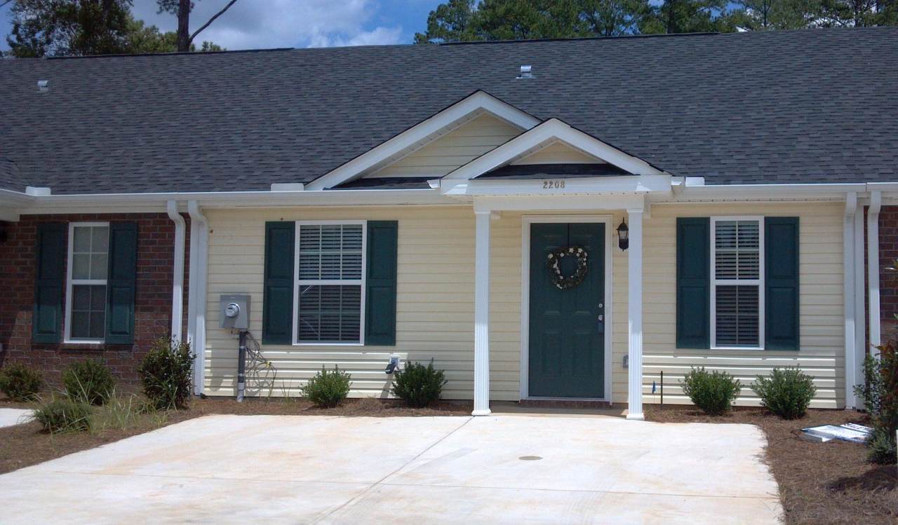 2208 Brechin Lane - Photo 1