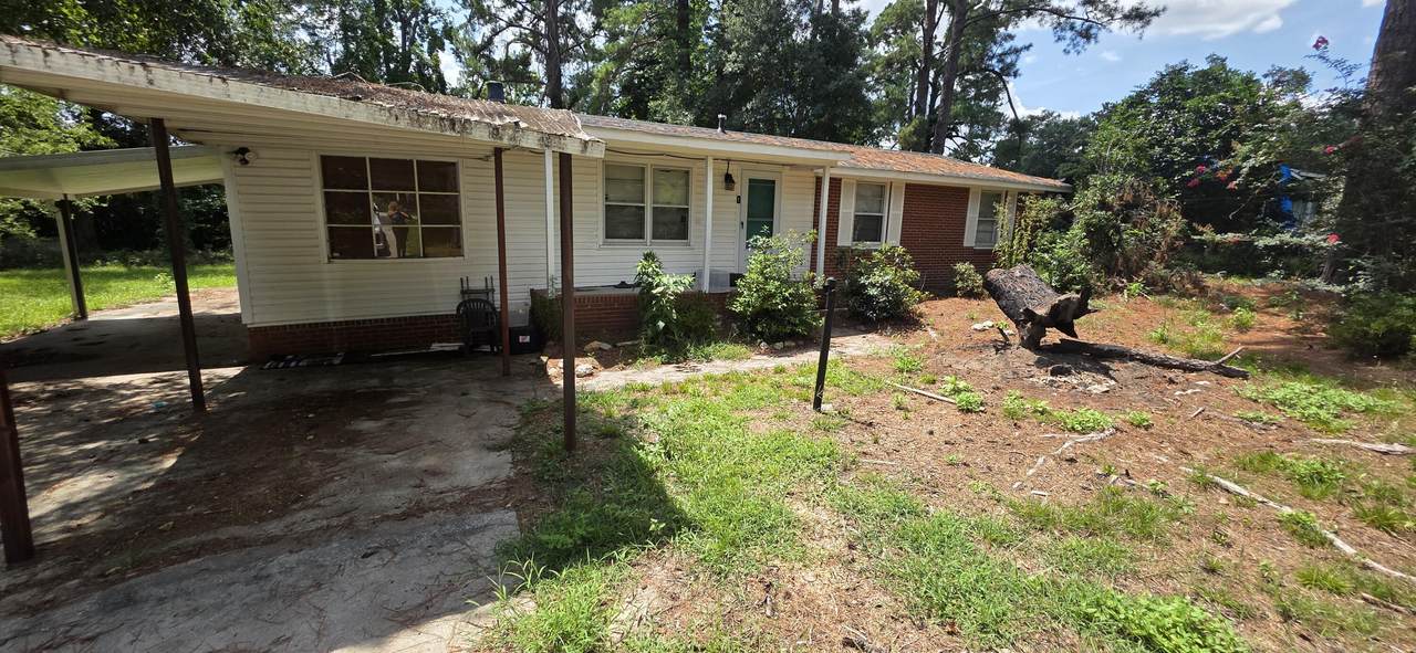 1817 Sibley Road - Photo 1