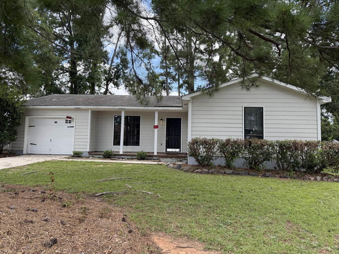 539 Pheasant Run Drive - Photo 1