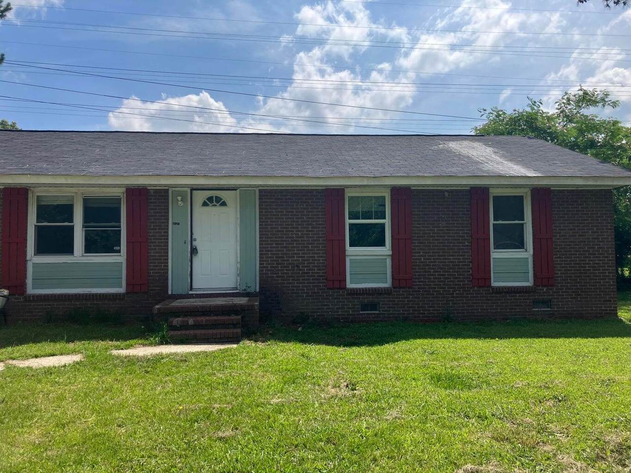 3537 Jonathan Circle - Photo 1