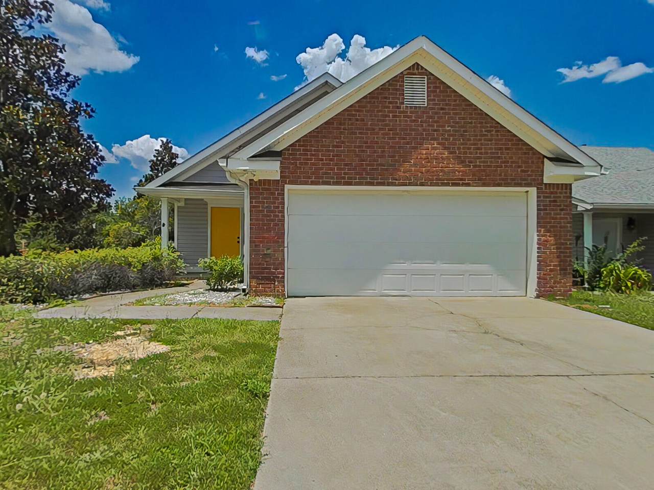 200 Sarah Creek Court - Photo 1