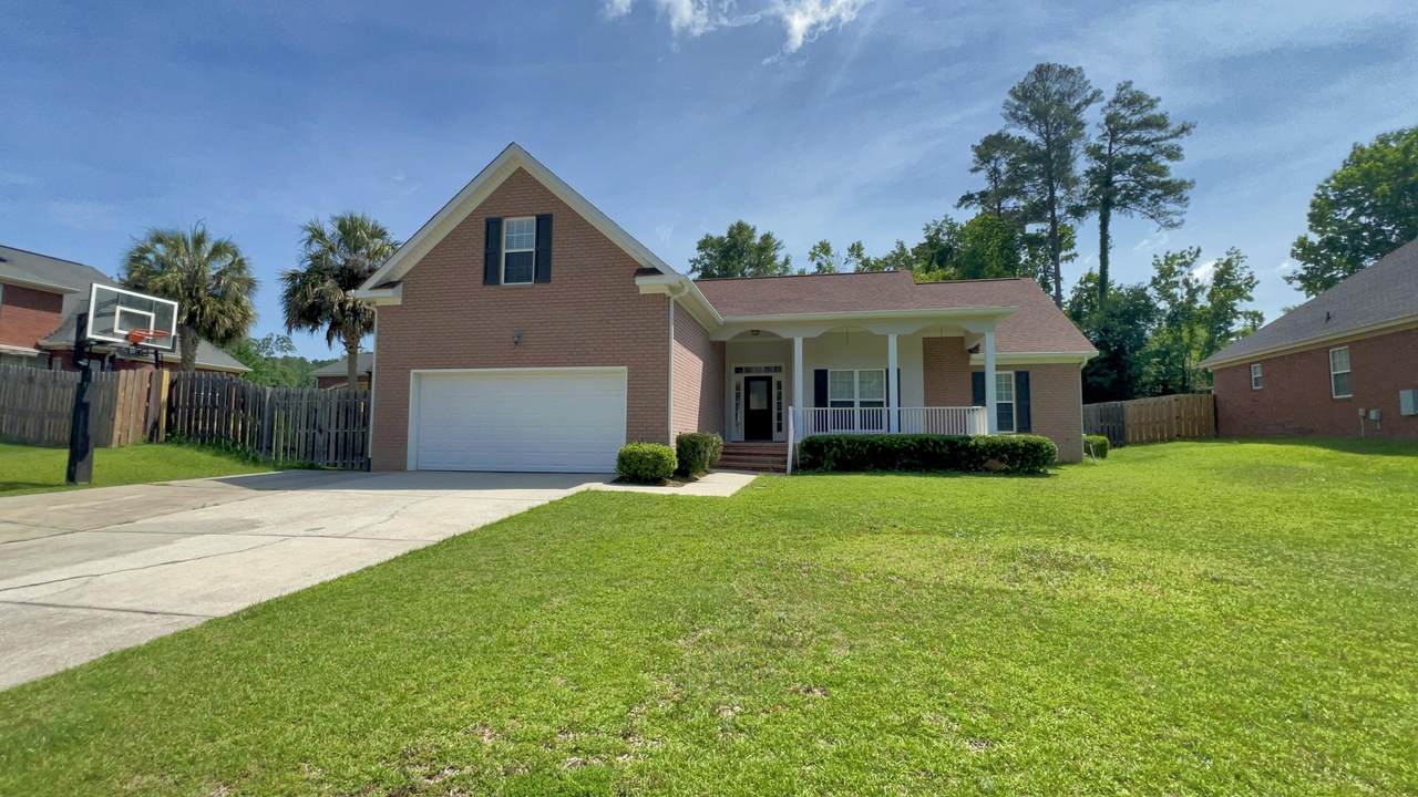 304 Farmington Drive - Photo 1