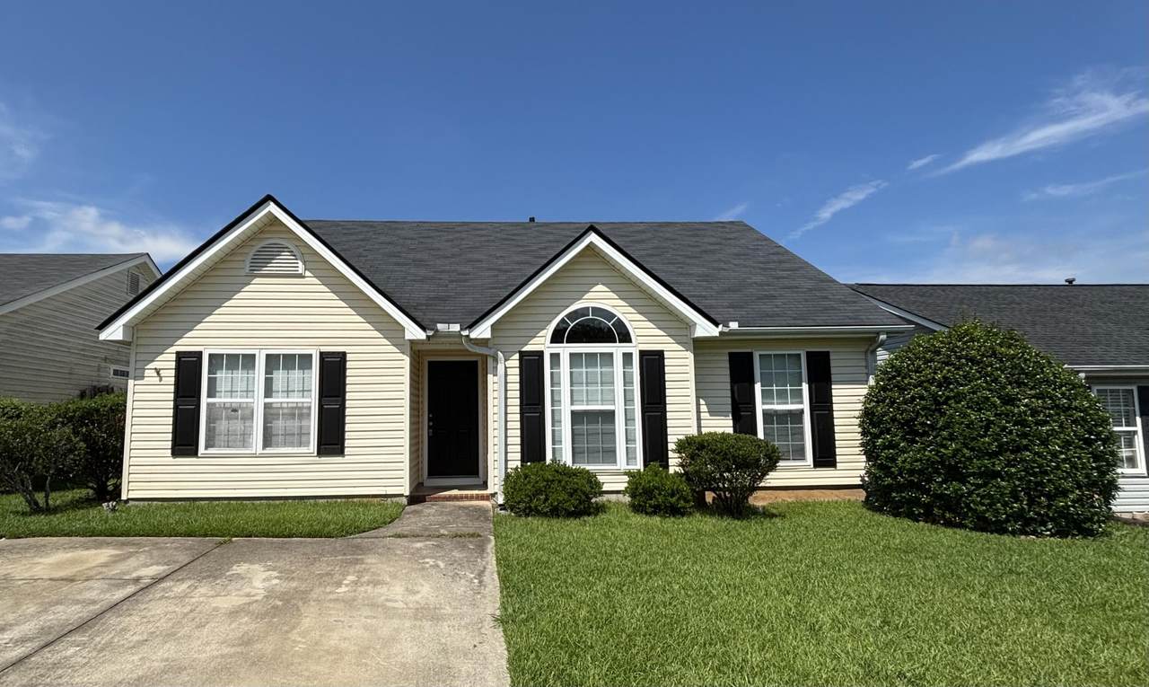 654 Devon Road - Photo 1