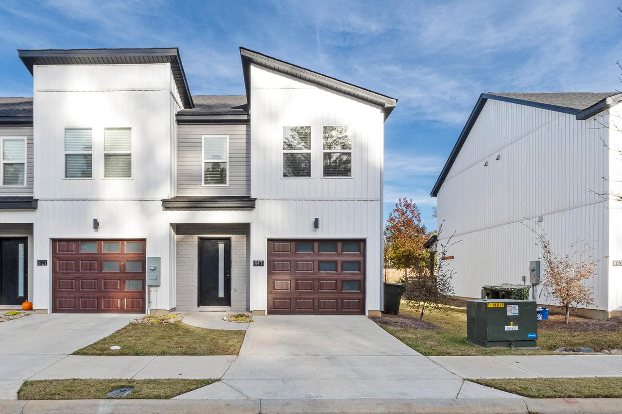 847 Felix Way - Photo 1