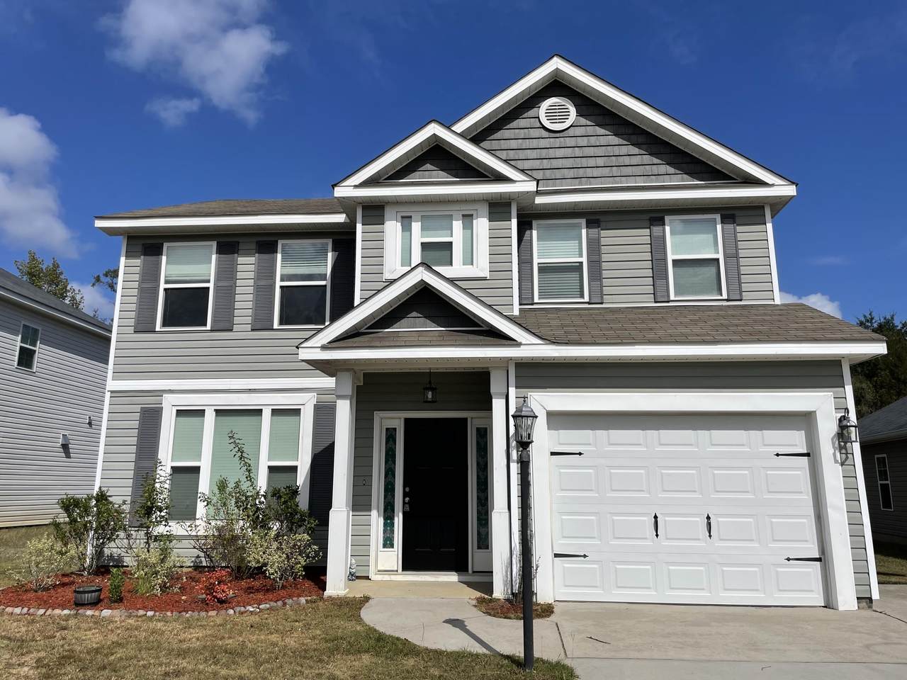 422 Sebastian Drive - Photo 1