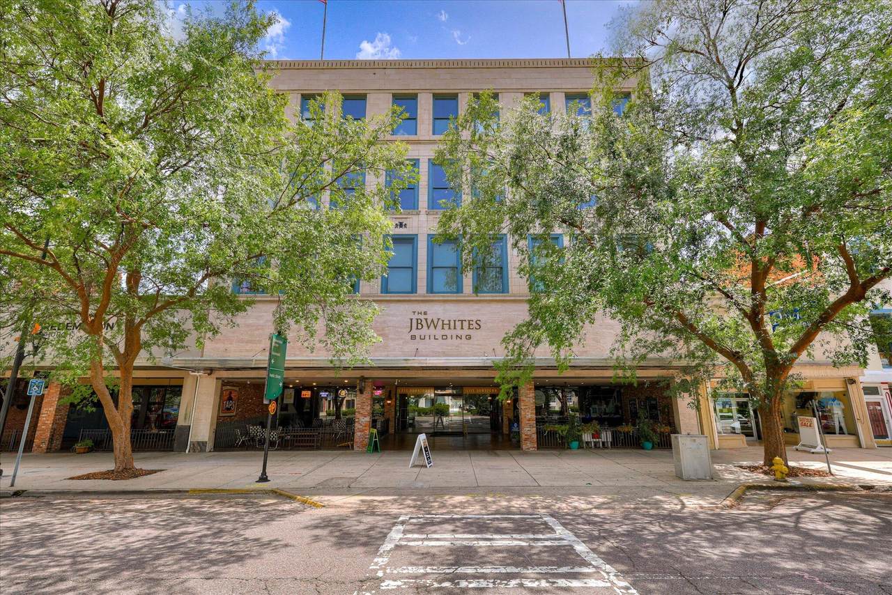 936 Broad Street - Photo 1