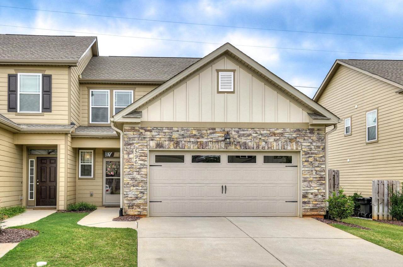 596 Vinings Drive - Photo 1