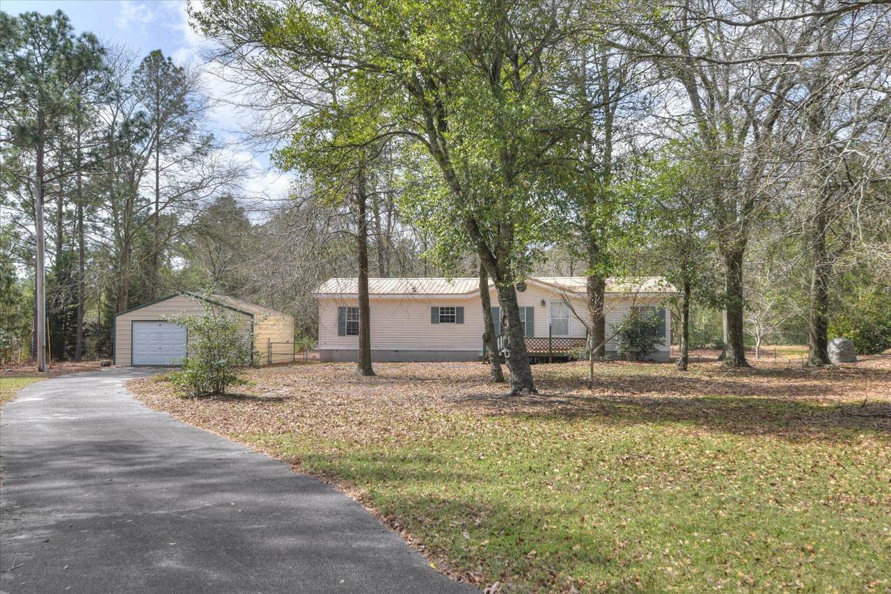 231 Hamelin Road - Photo 1