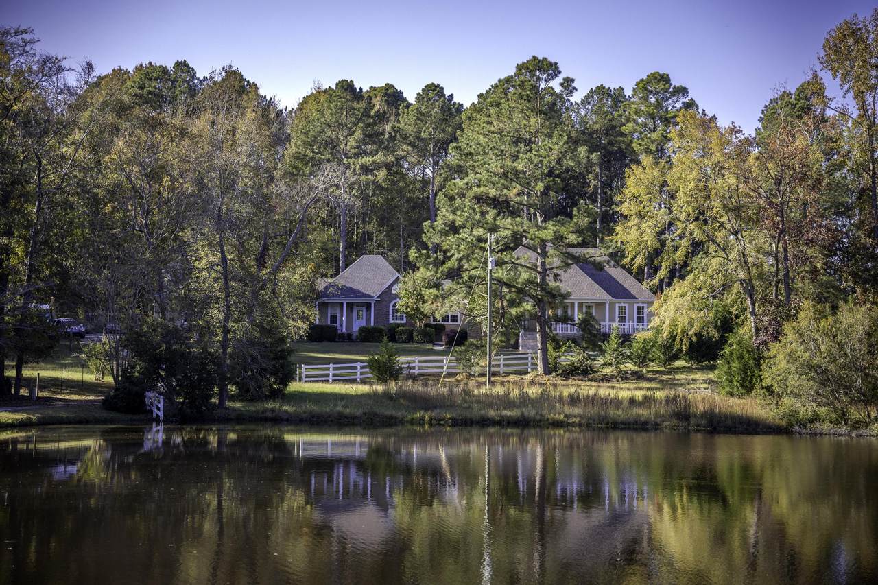 https://bt-photos.global.ssl.fastly.net/augusta/1280_boomver_3_534902-1.jpg