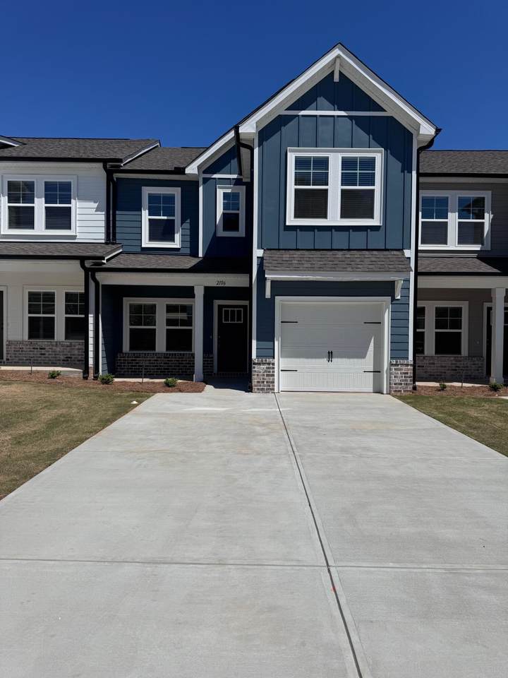 2106 Denmark Avenue - Photo 1