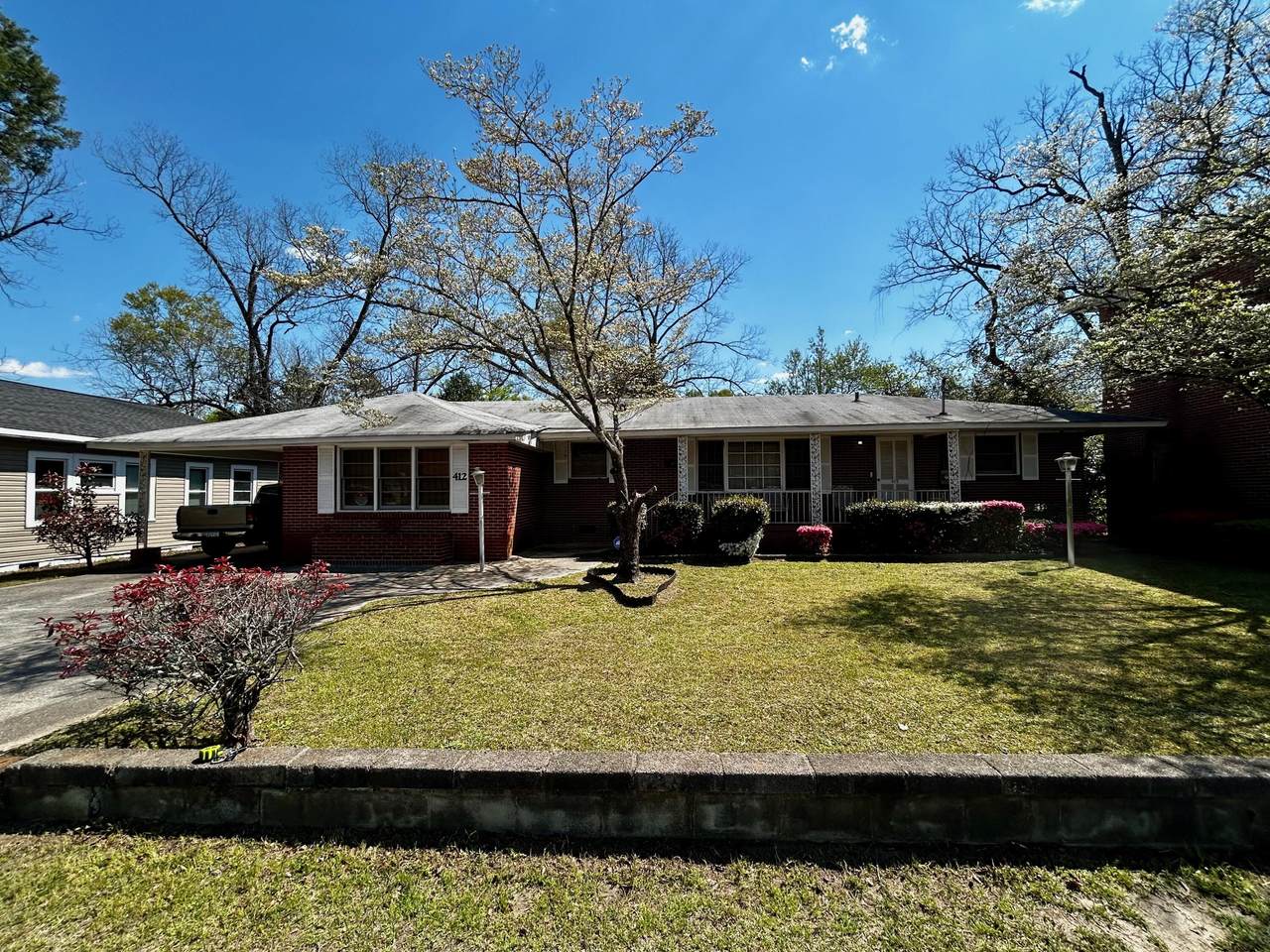 412 9th Street - Photo 1