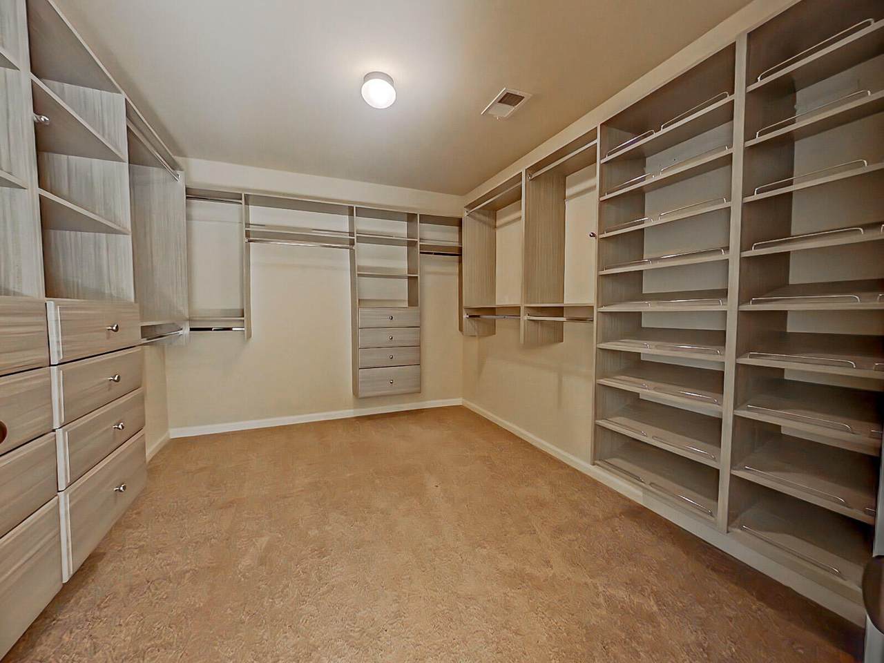 307 Big Flint Lane - Photo 1
